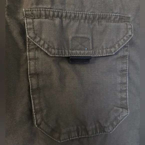 RedHead Brown Military Field Button Up - Picture 6 of 7